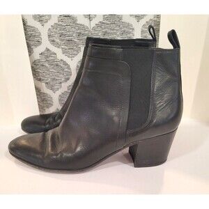 Vince Camuto Leather Ankle Boots Women Size 8.5 M Heel Round Toe Slip On